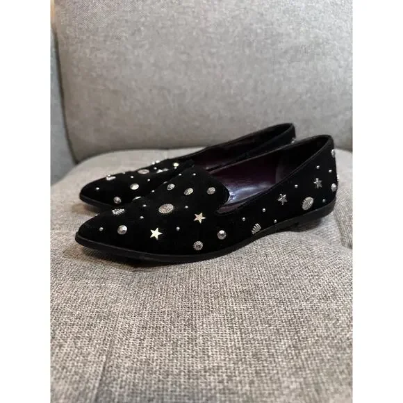 BCBG size 5.5 Nikkola black suede pointed-toe loafers silver-toned stars - Picture 3 of 7